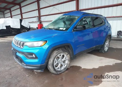 2024 Jeep Compass Latitude 4X4 from USA, damaged, VIN 3C4NJDBN7RT128822